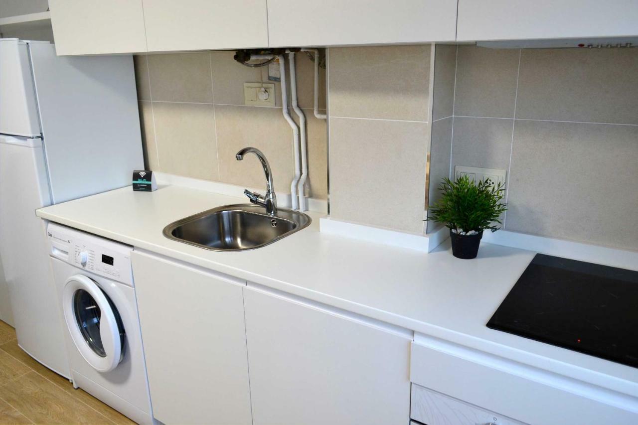 Apartamentos Alda Santa Cristina Perillo Exteriör bild