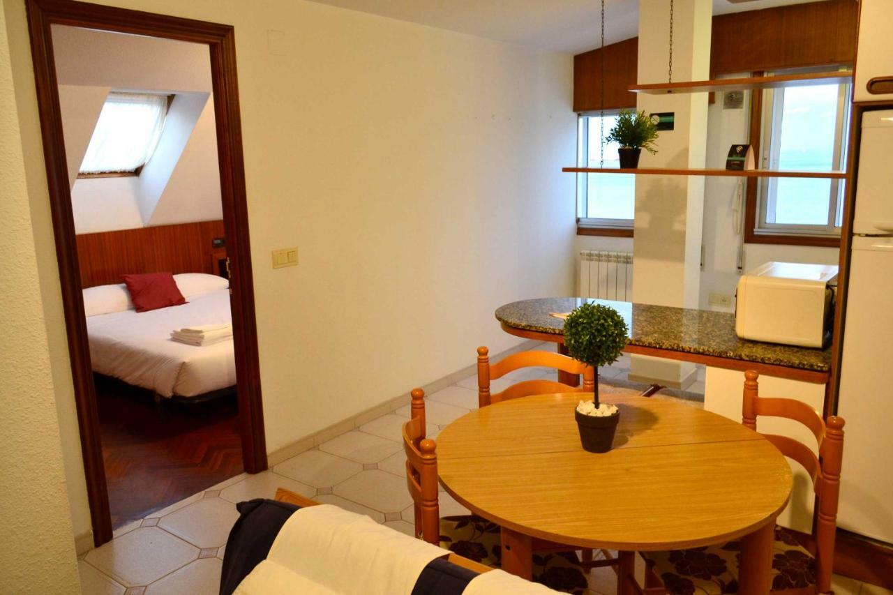 Apartamentos Alda Santa Cristina Perillo Exteriör bild